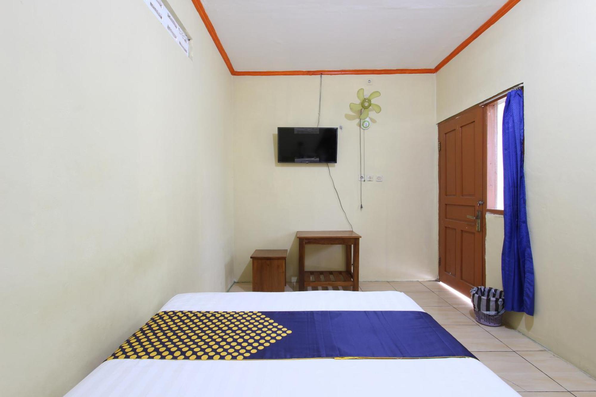 Oyo 92231 Penginapan Tanjung Alang Syariah Makasar Exteriér fotografie